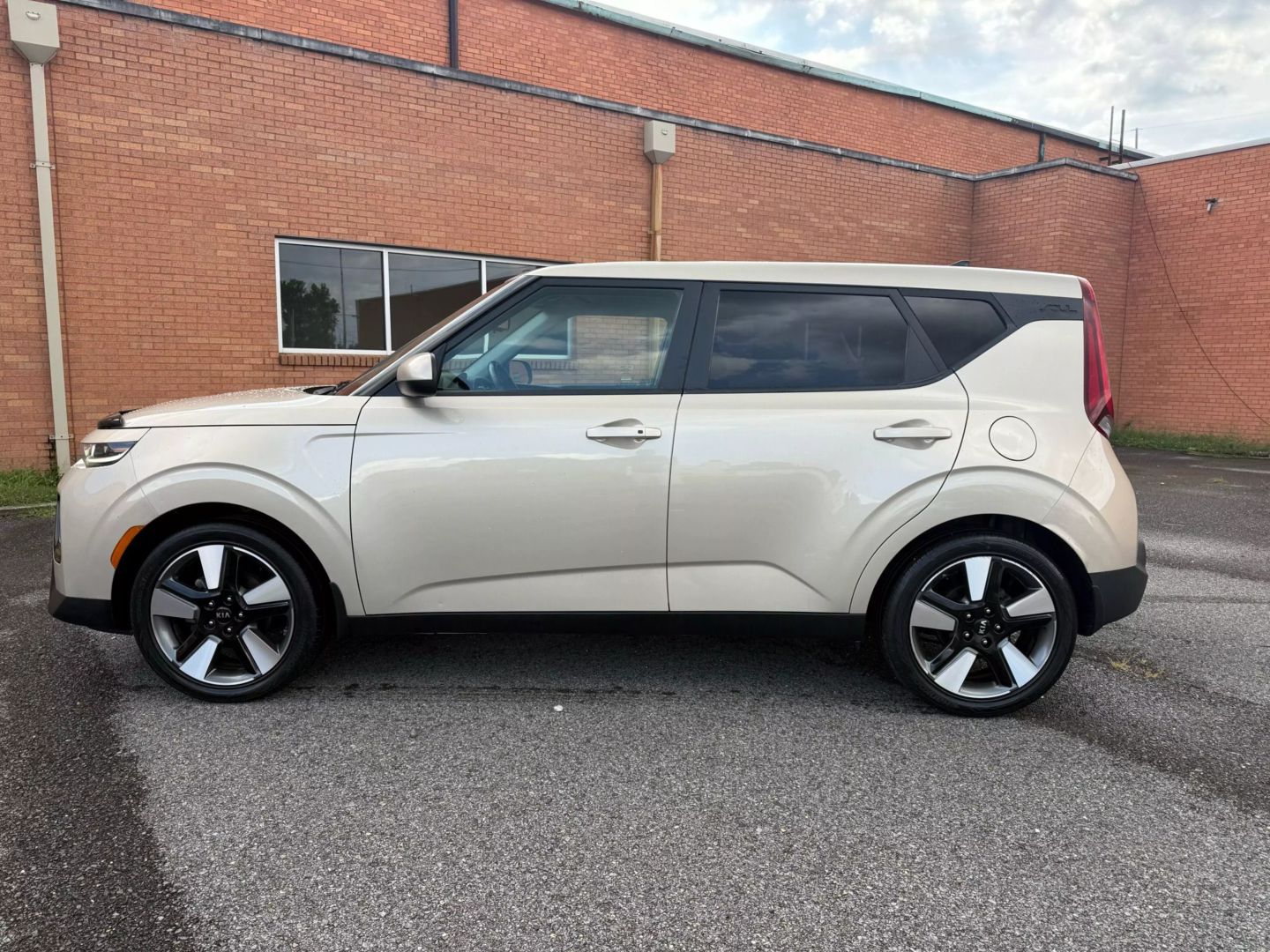 2020 Kia Soul - Image 4