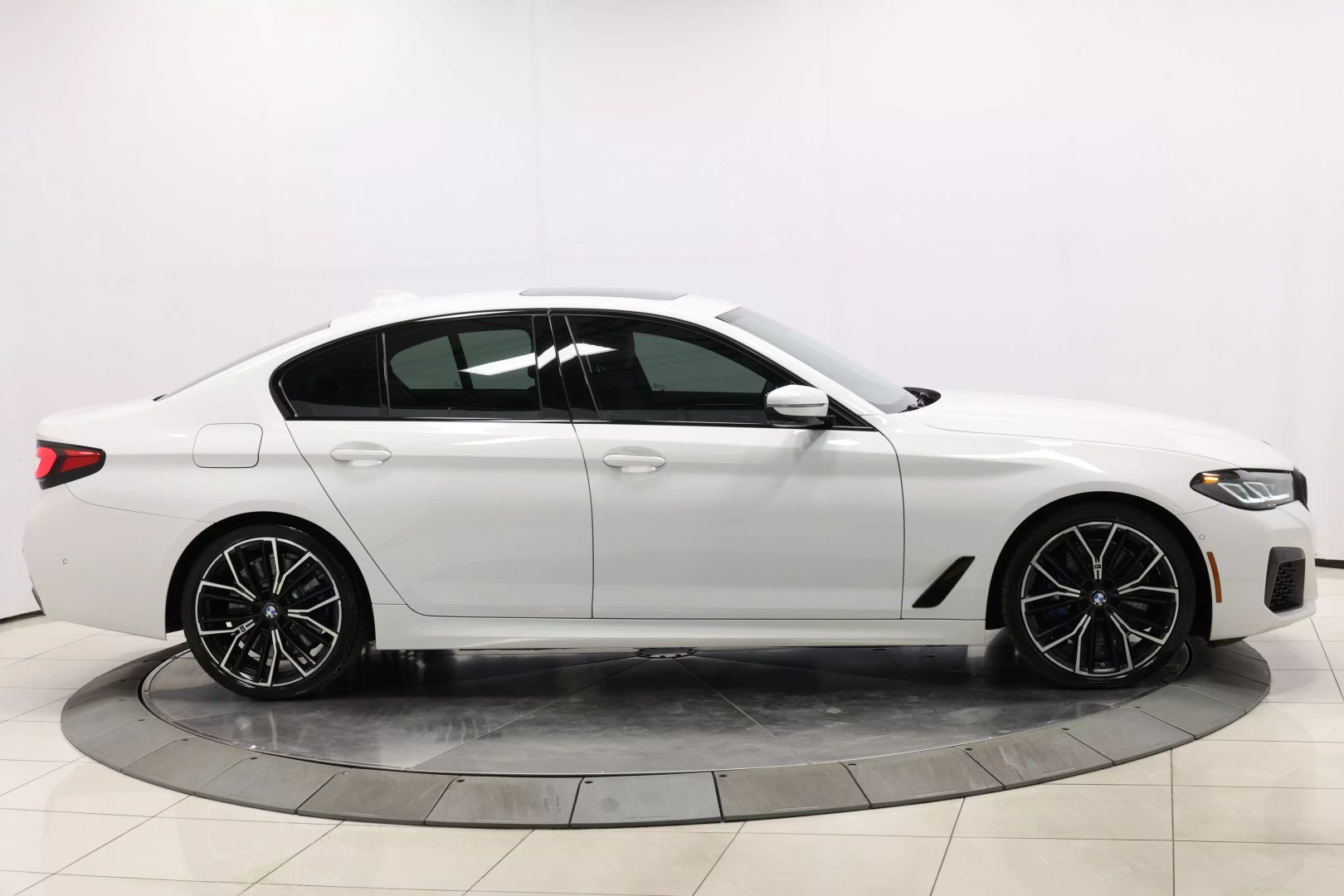 2021 Bmw 540ix - Image 72