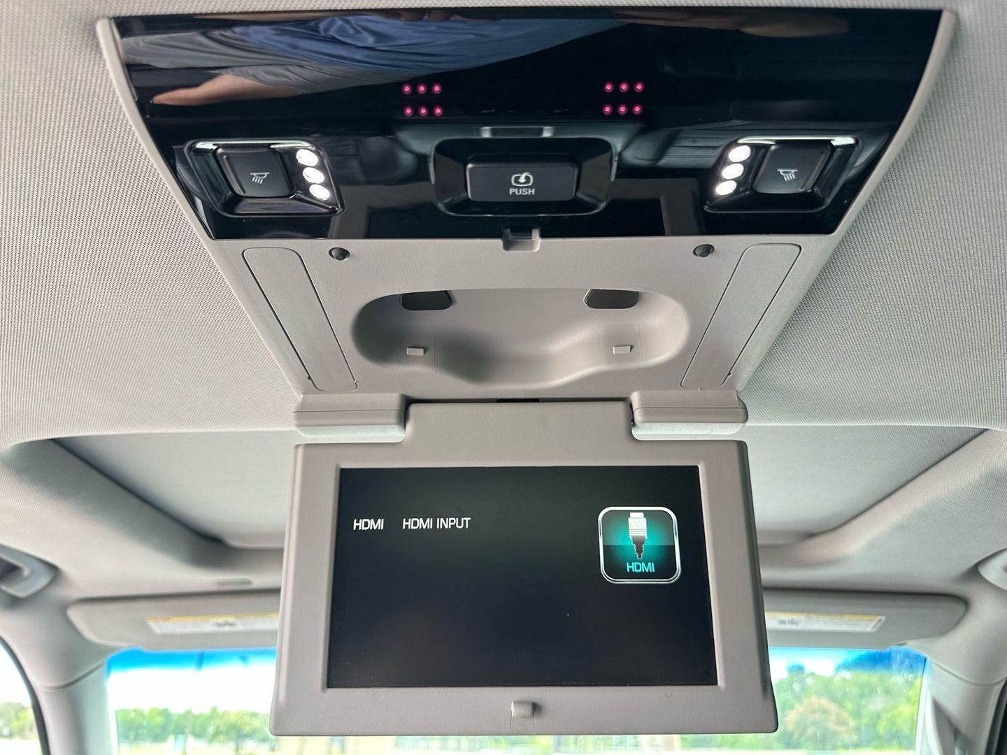 2017 Gmc Yukon Xl - Image 19