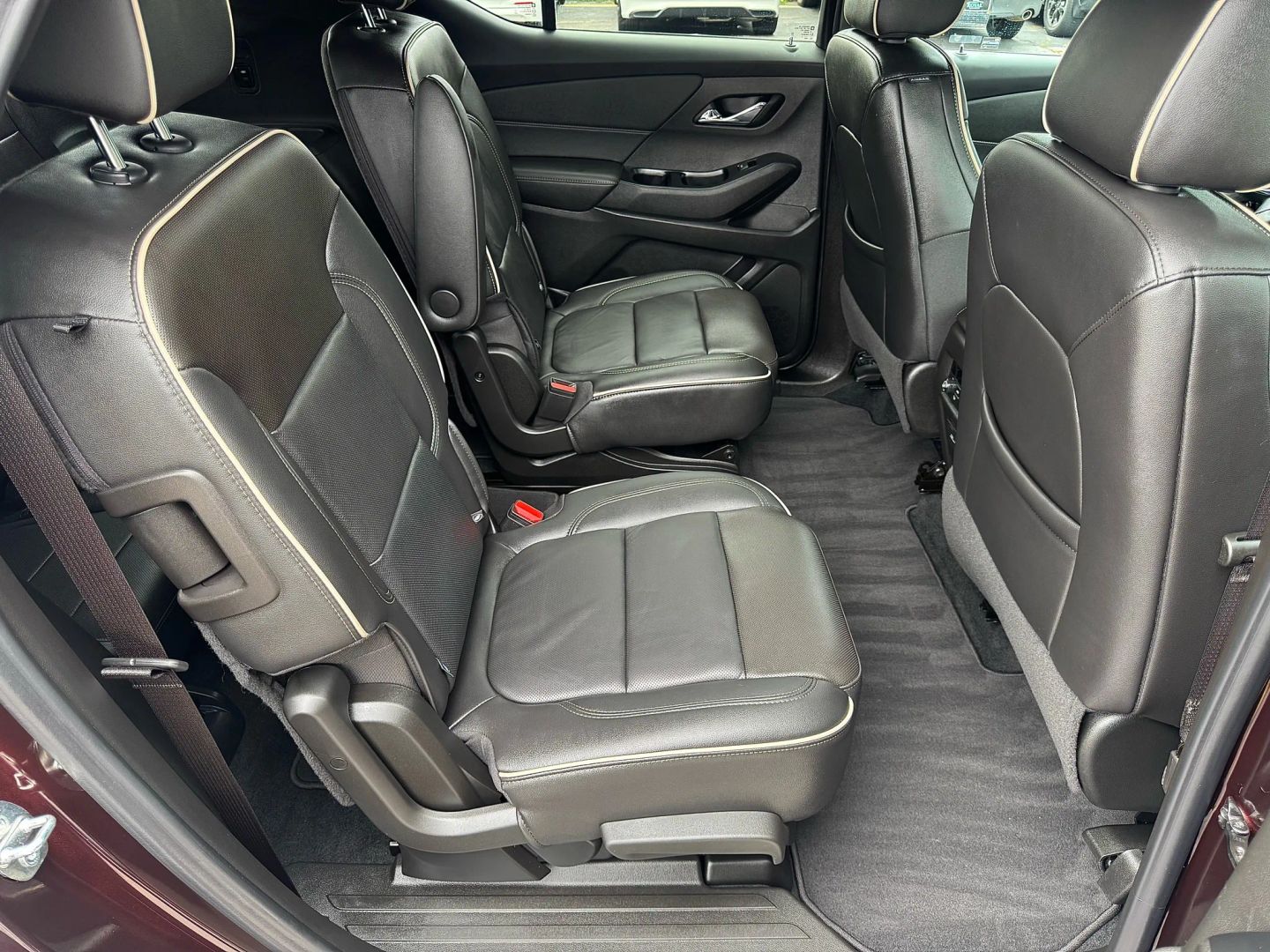 2023 Chevrolet Traverse - Image 18