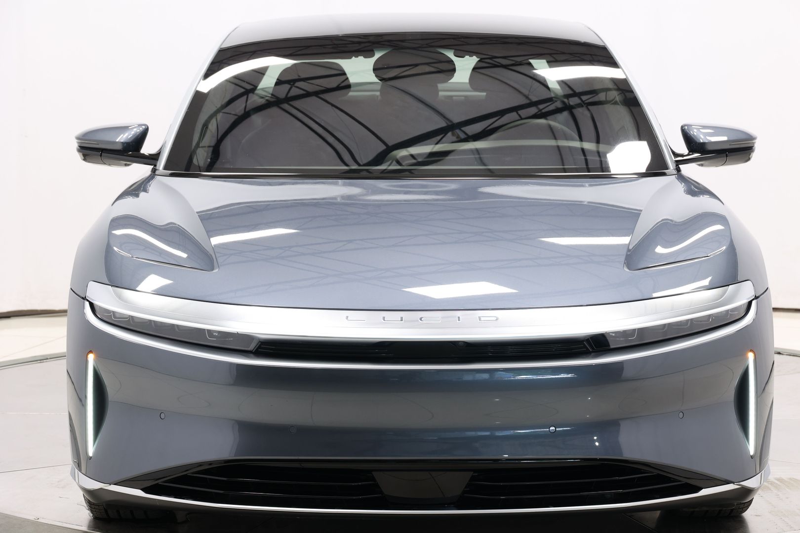 2025 Lucid Air - Image 96