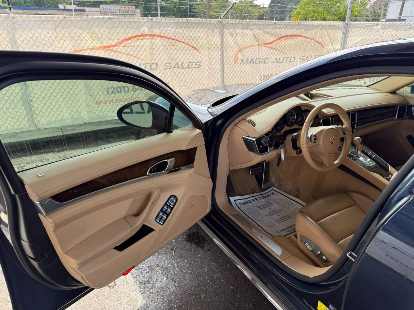 2015 Porsche Panamera - Image 14