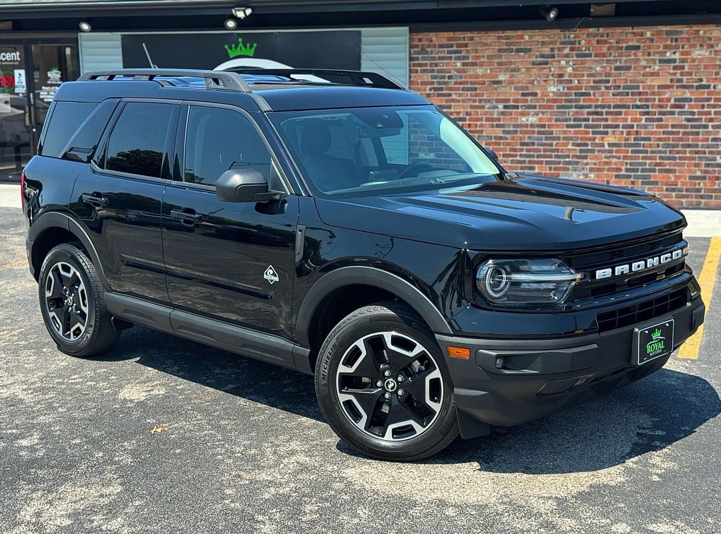 2022 Ford Bronco Sport - Image 2