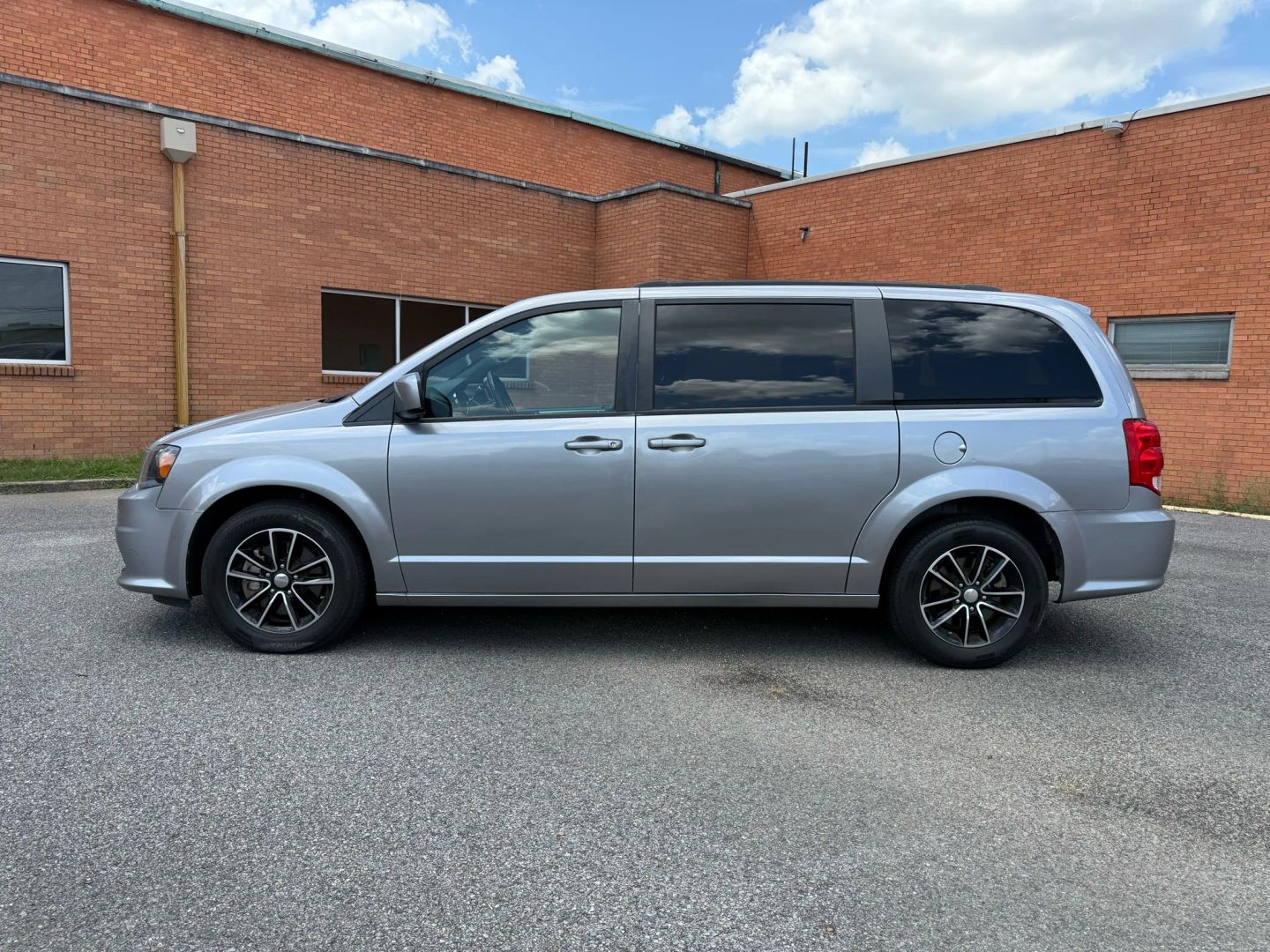 2019 Dodge Grand Caravan Passenger - Image 4