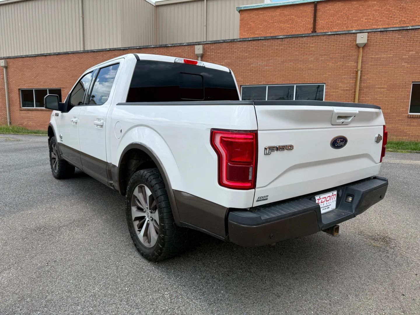 2015 Ford F150 Supercrew Cab - Image 5