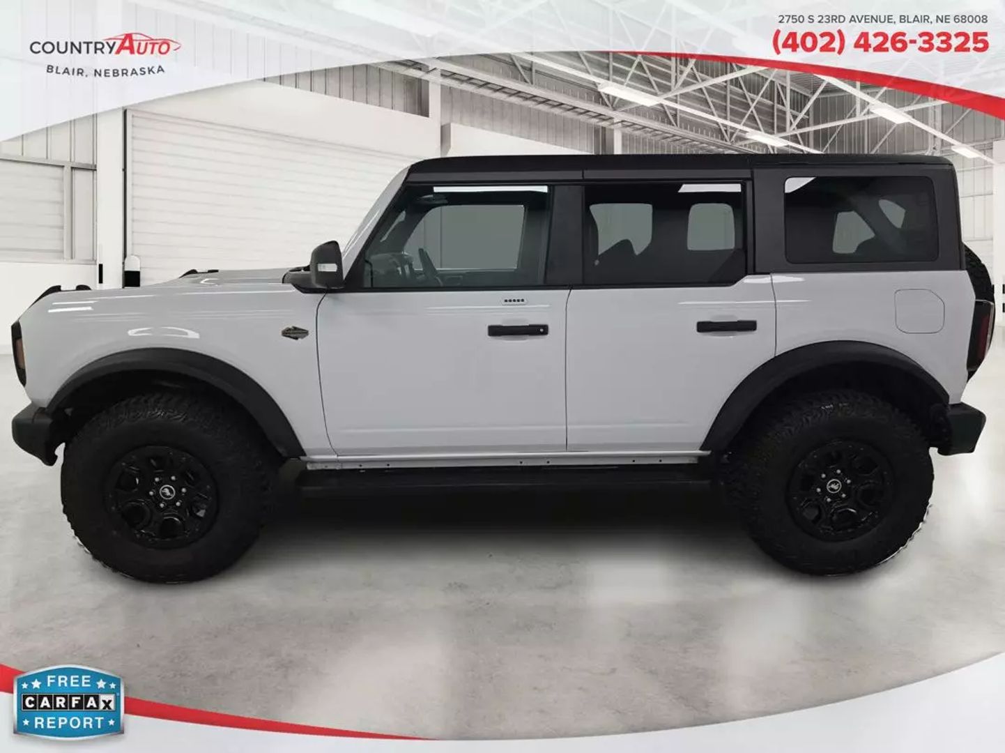 2023 Ford Bronco - Image 2