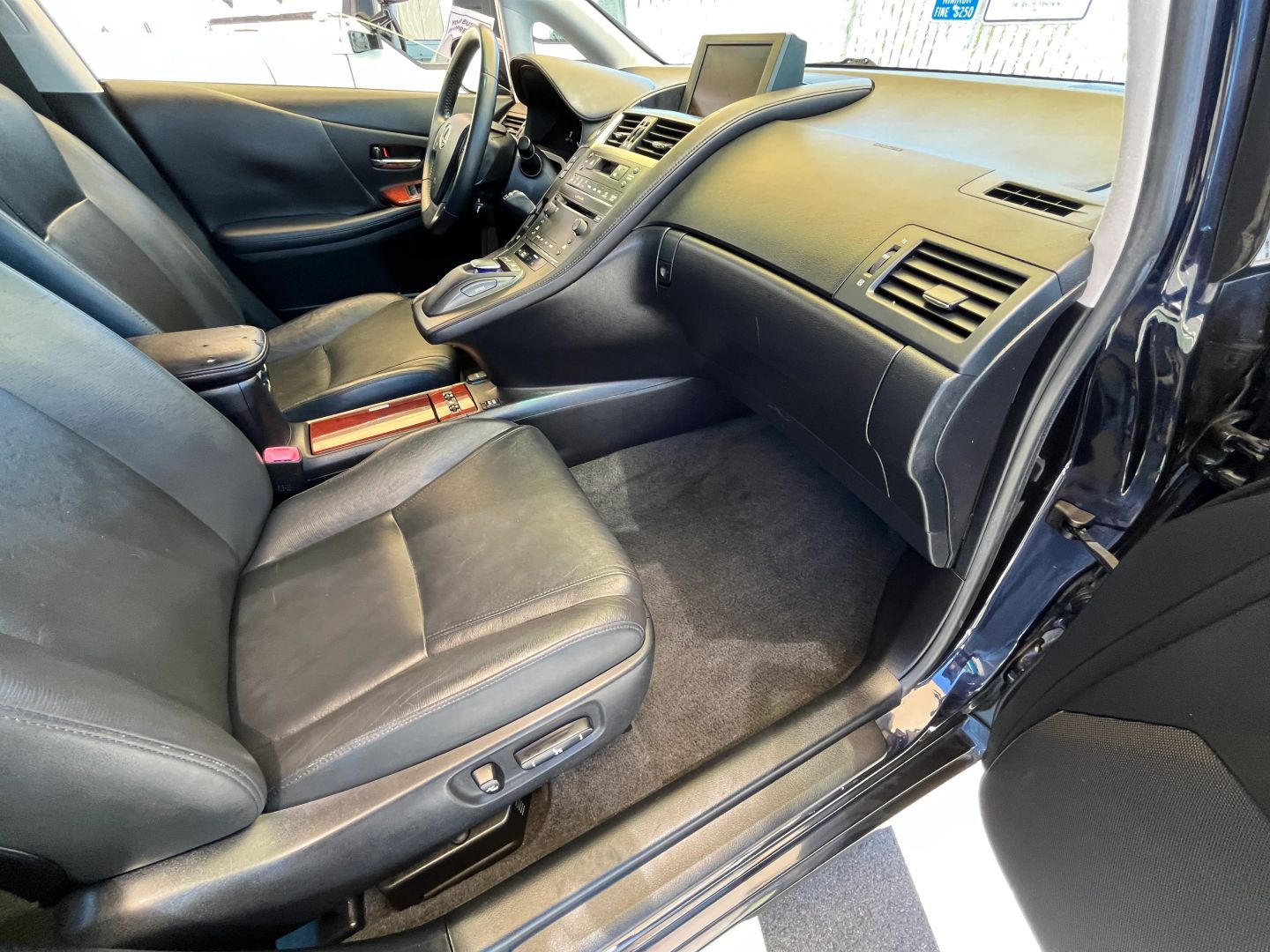2010 Lexus Hs  Vin: Jthbb1ba8a2016479 Stock Id: 016479 - Image 12