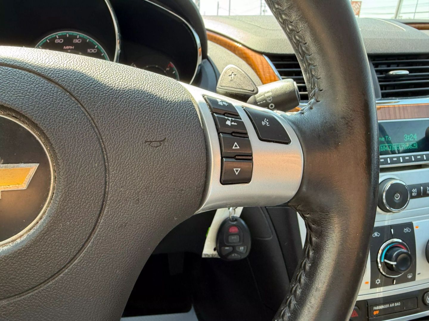 2008 Chevrolet Malibu - Image 26