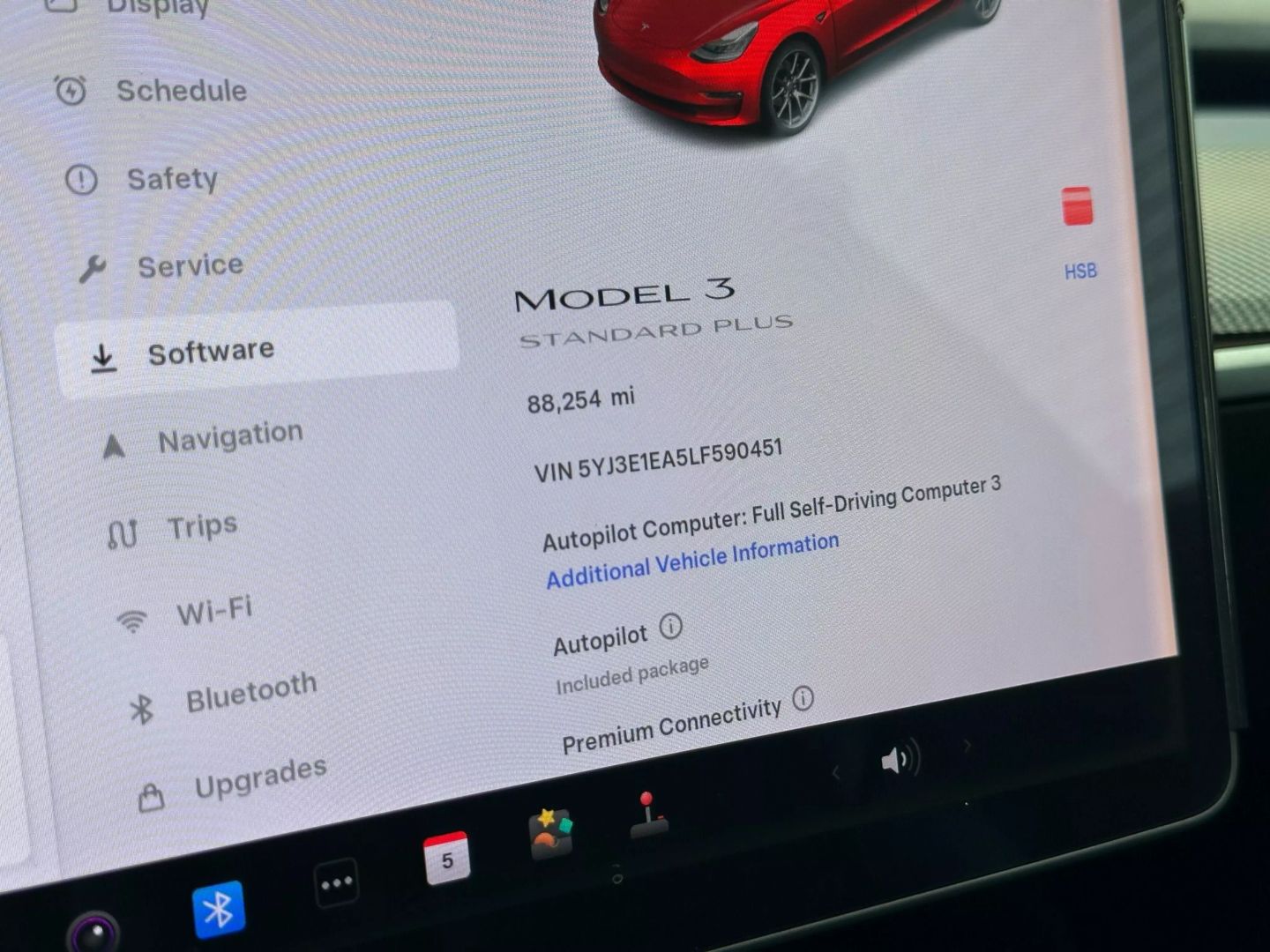 2020 Tesla Model 3 - Image 32