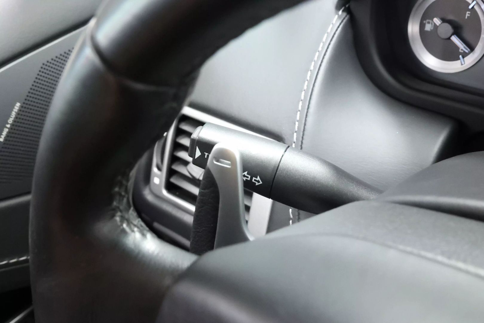 2011 Aston Martin Rapide - Image 24