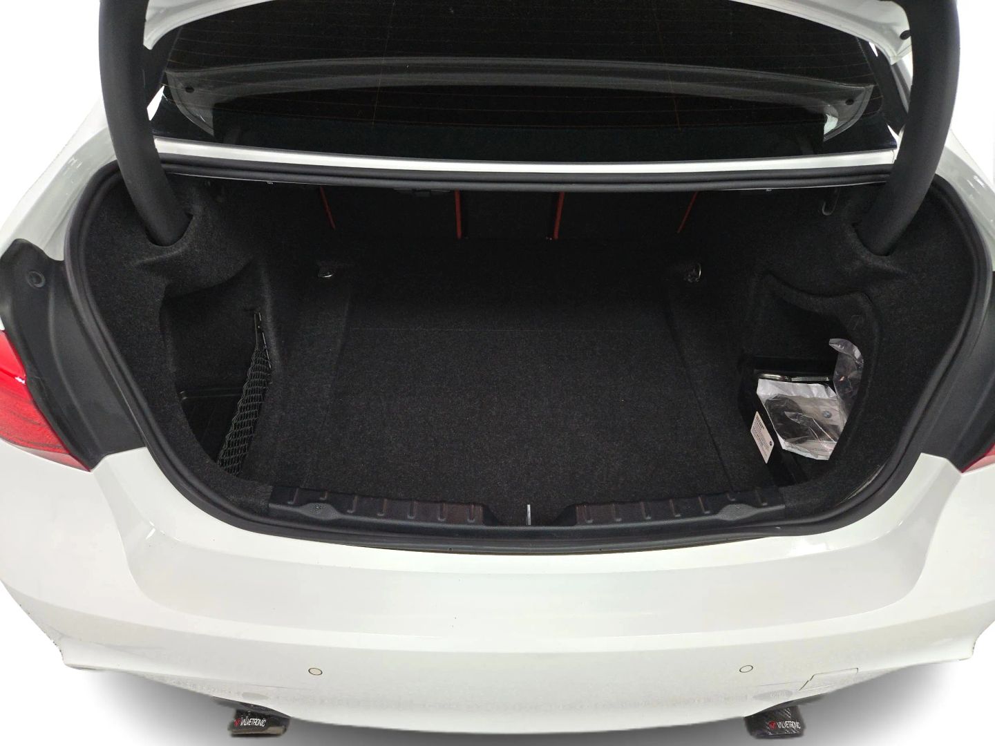 2018 Bmw 3 Series - Image 11