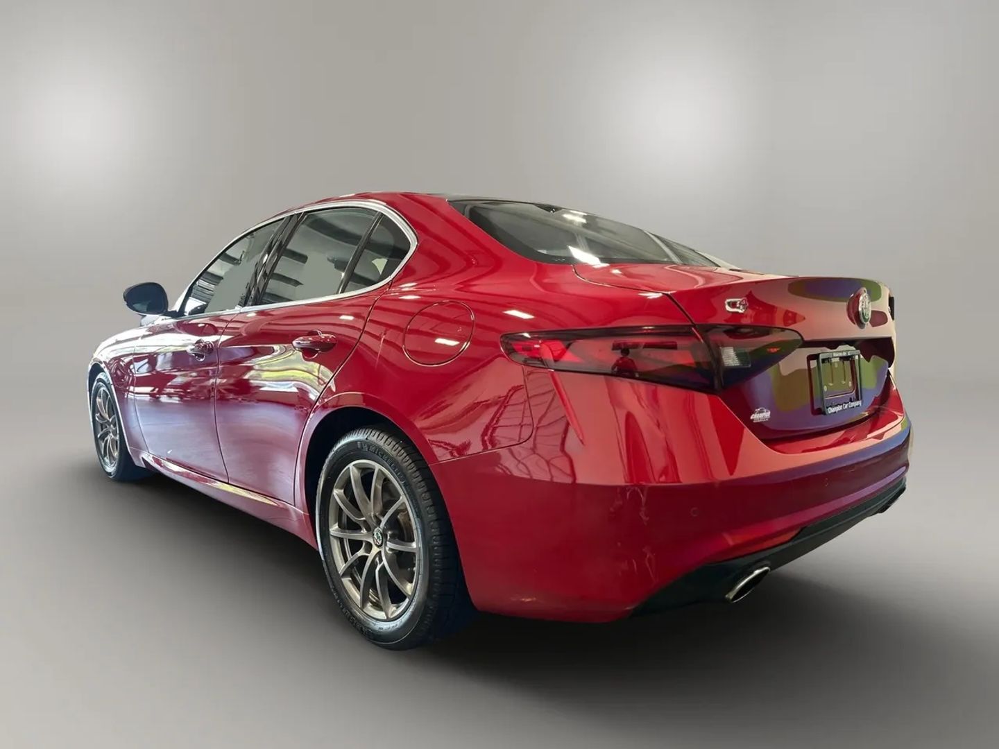2020 Alfa Romeo Giulia Sedan 4d - Image 11