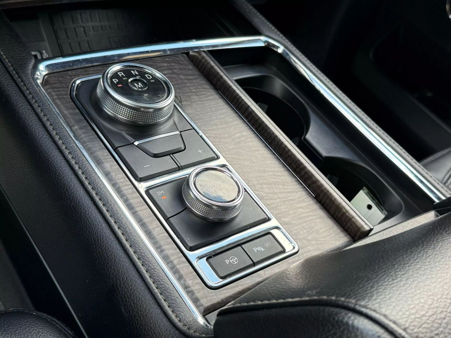 2018 Ford Expedition - Image 47