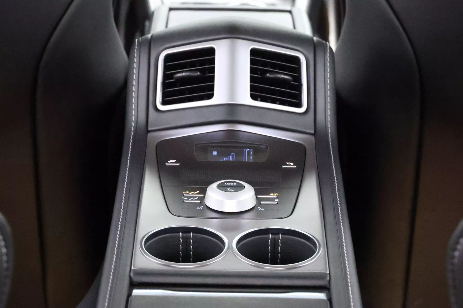 2011 Aston Martin Rapide - Image 83