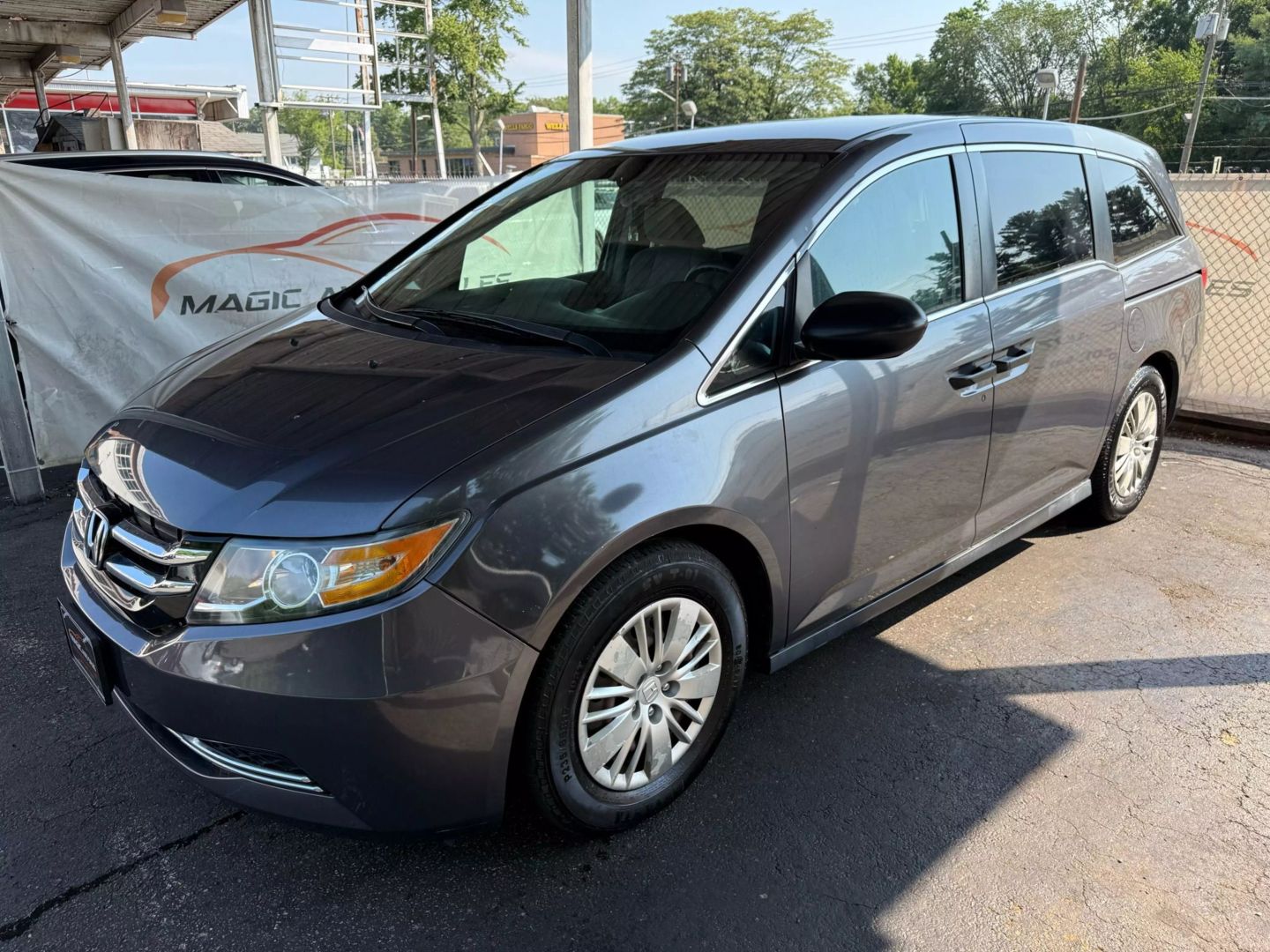 2017 Honda Odyssey - Image 8