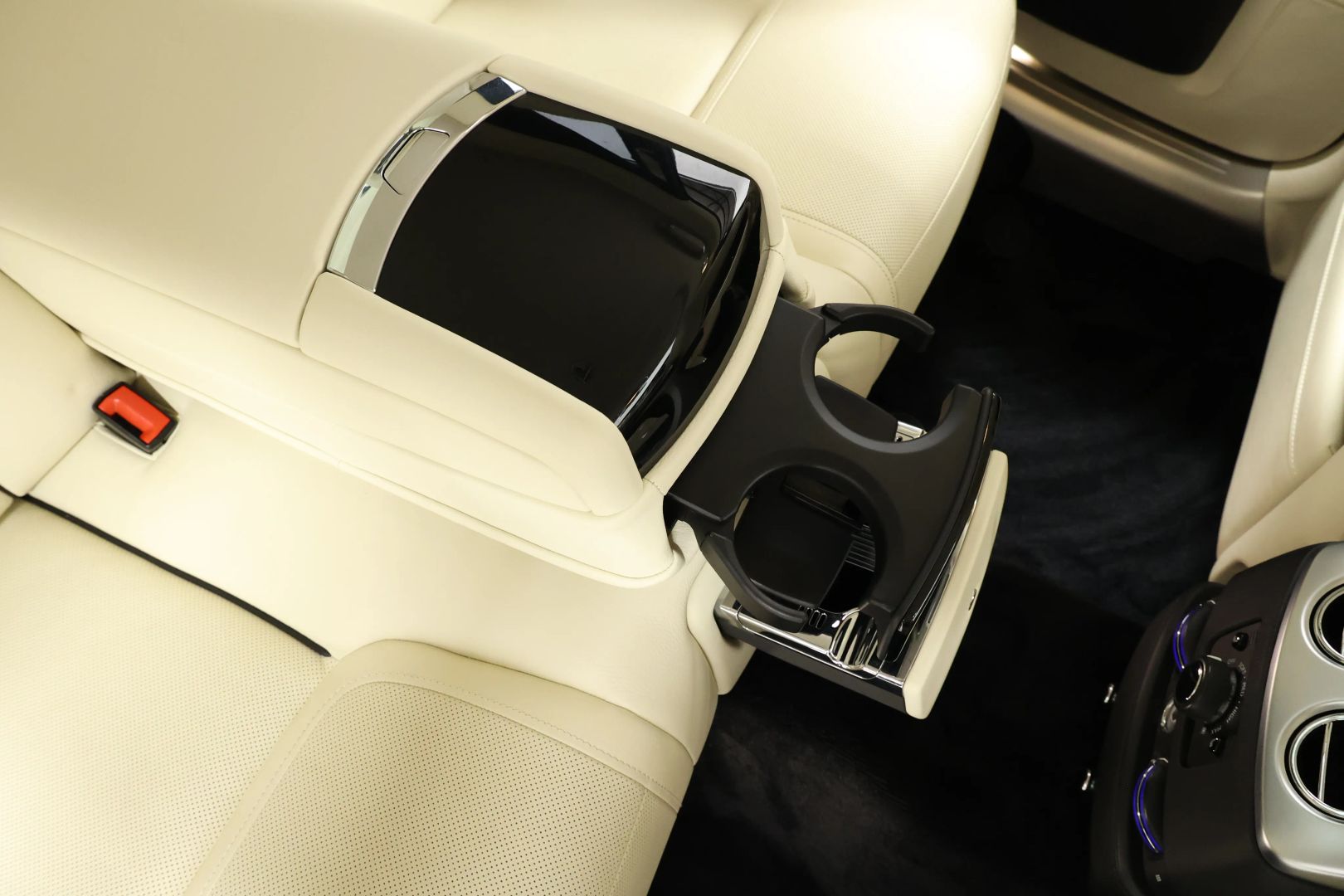 2016 Rolls-royce Ghost - Image 75