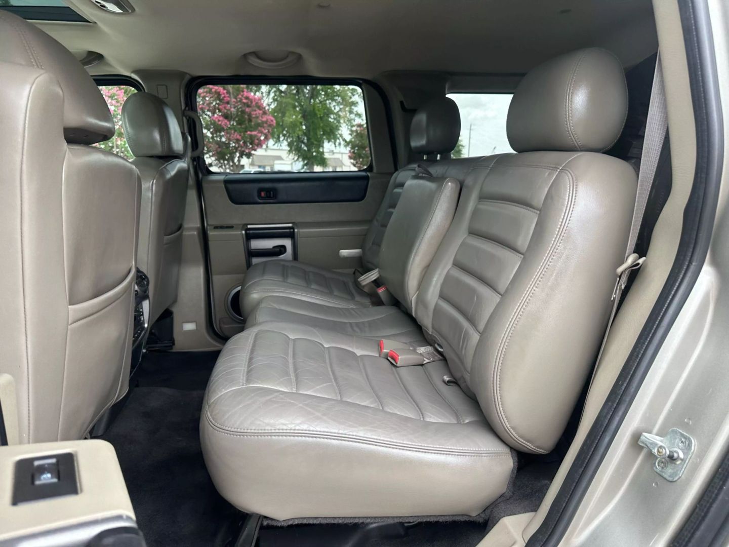 2003 Hummer H2 - Image 20