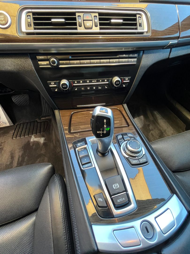 2011 Bmw 7 Series  Vin: Wbakb4c54bc574410 Stock Id: 574410 - Image 25