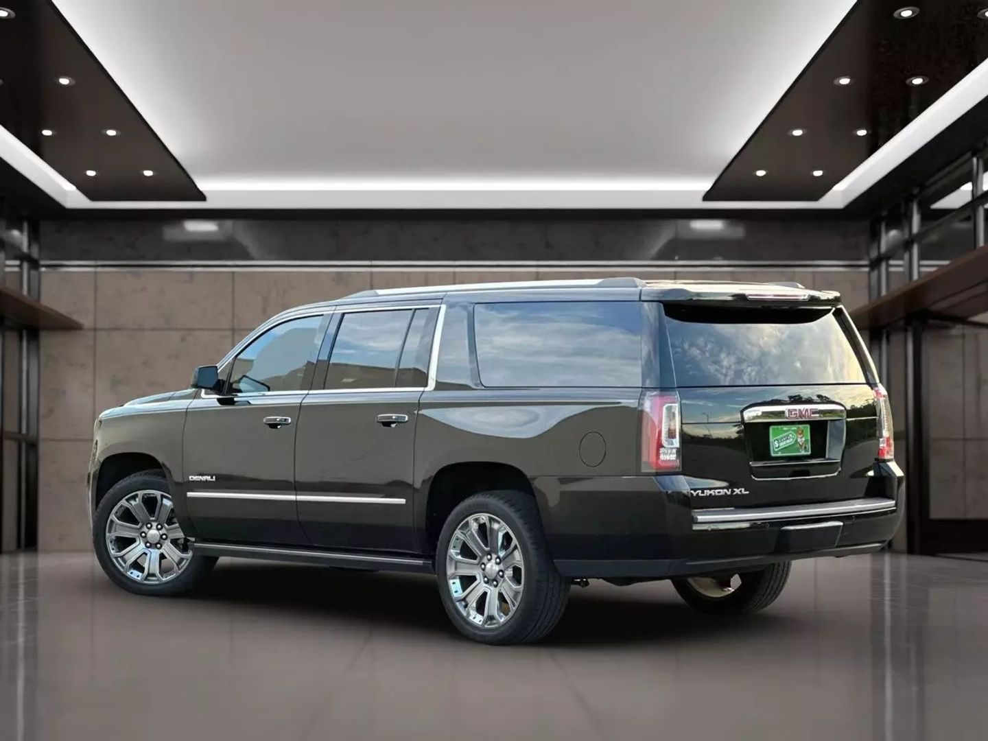 2015 GMC YUKON XL SUV V8, ECOTEC3, FF, 6.2L DENALI SPORT UTILITY 4D