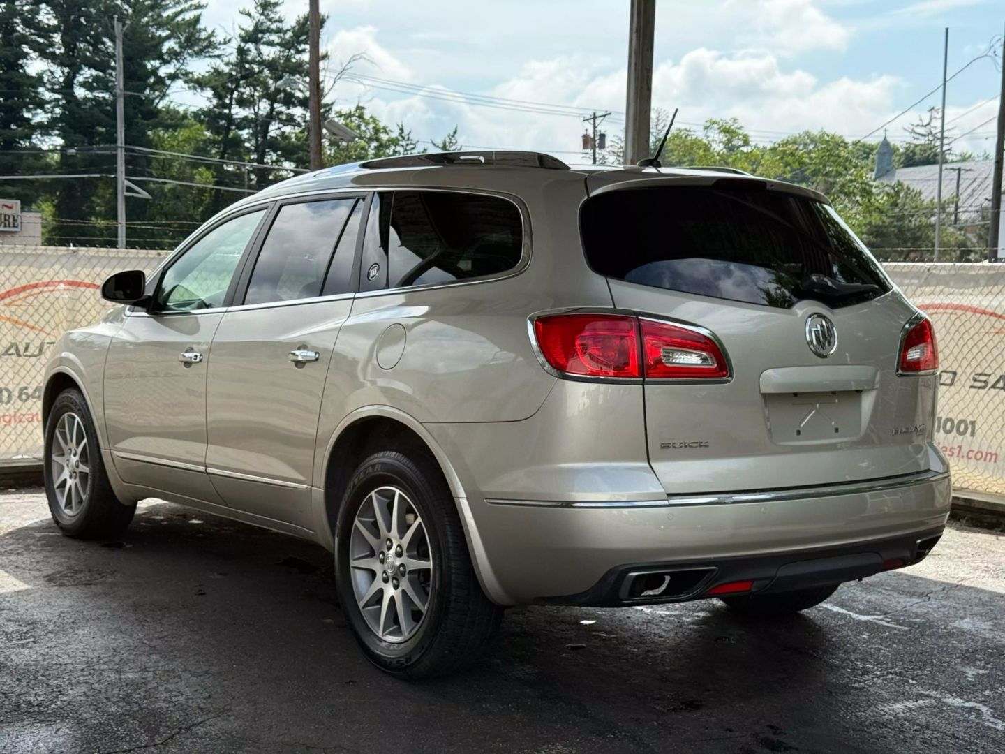 2015 Buick Enclave - Image 9
