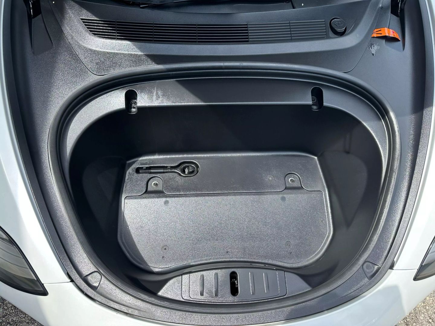 2020 Tesla Model 3 - Image 42