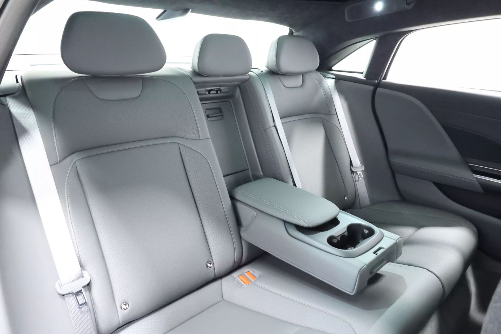 2025 Lucid Air - Image 71