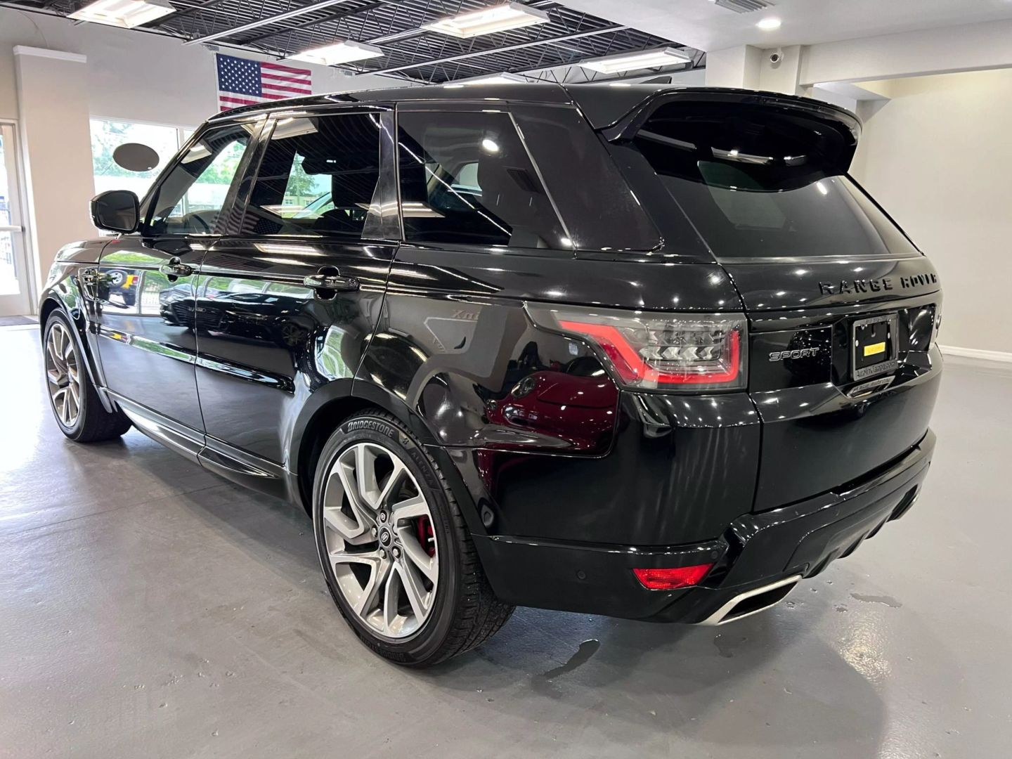 2018 Land Rover Range Rover Sport Hse Dynamic Sport Utility 4d - Image 5