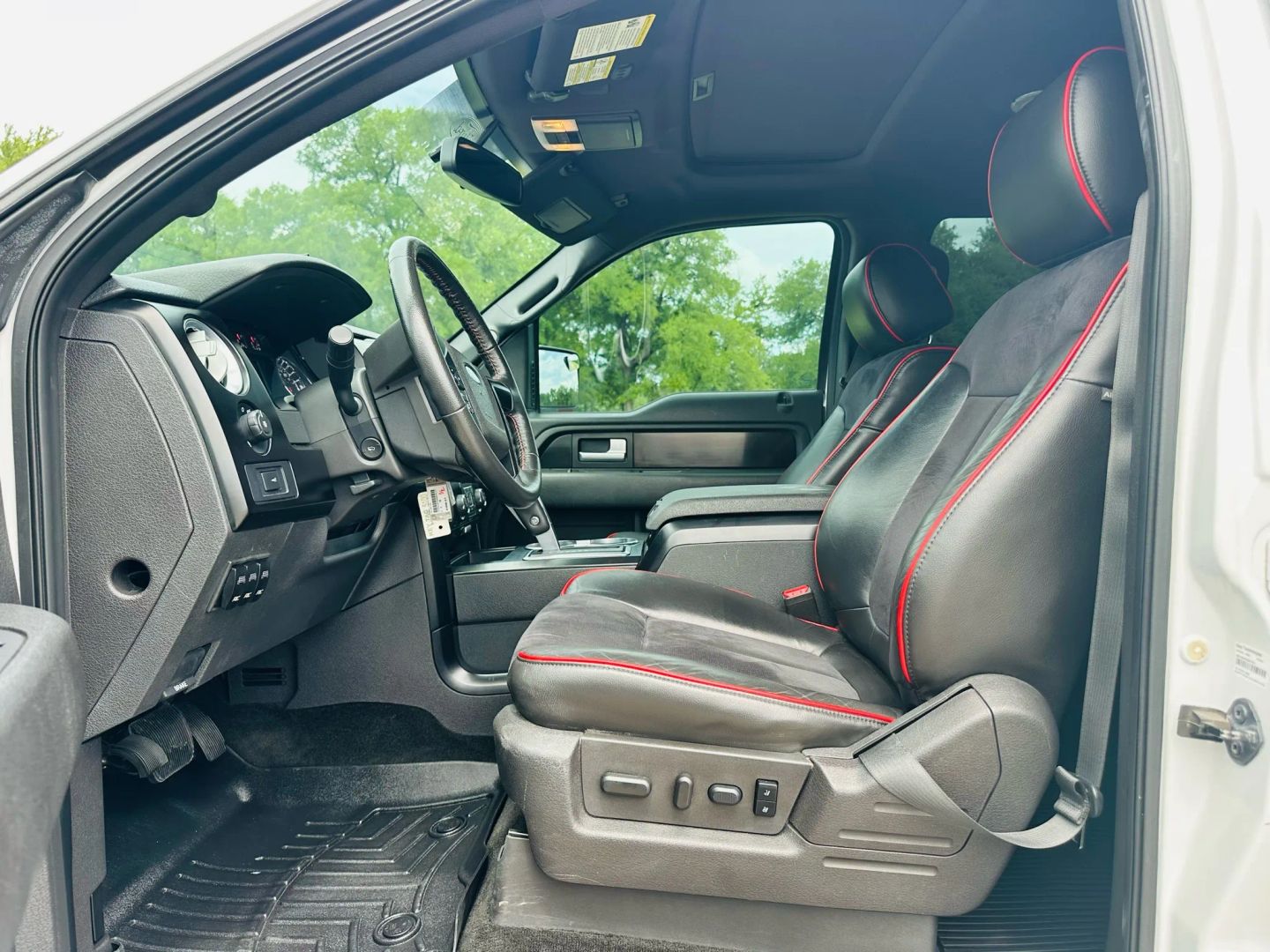 2013 Ford F150 Supercrew Cab - Image 17