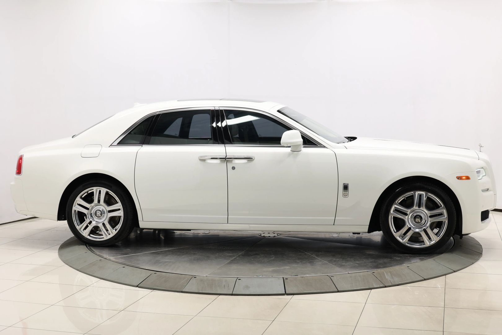 2016 Rolls-royce Ghost - Image 63