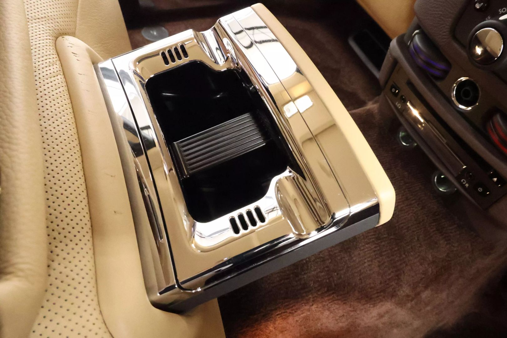 2013 Rolls-royce Ghost - Image 82