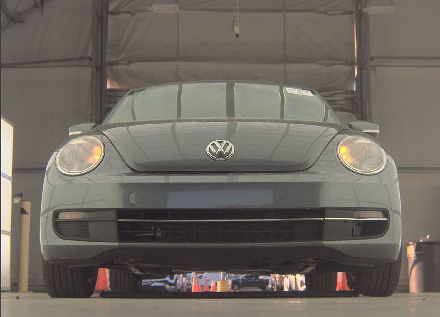2014 Volkswagen Beetle - Image 6