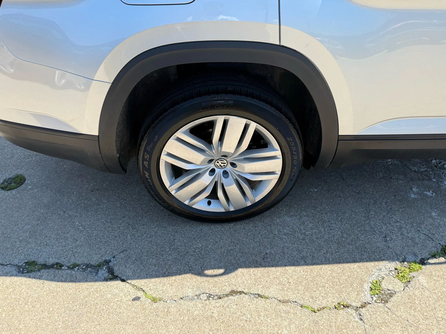 2019 Volkswagen Atlas - Image 58