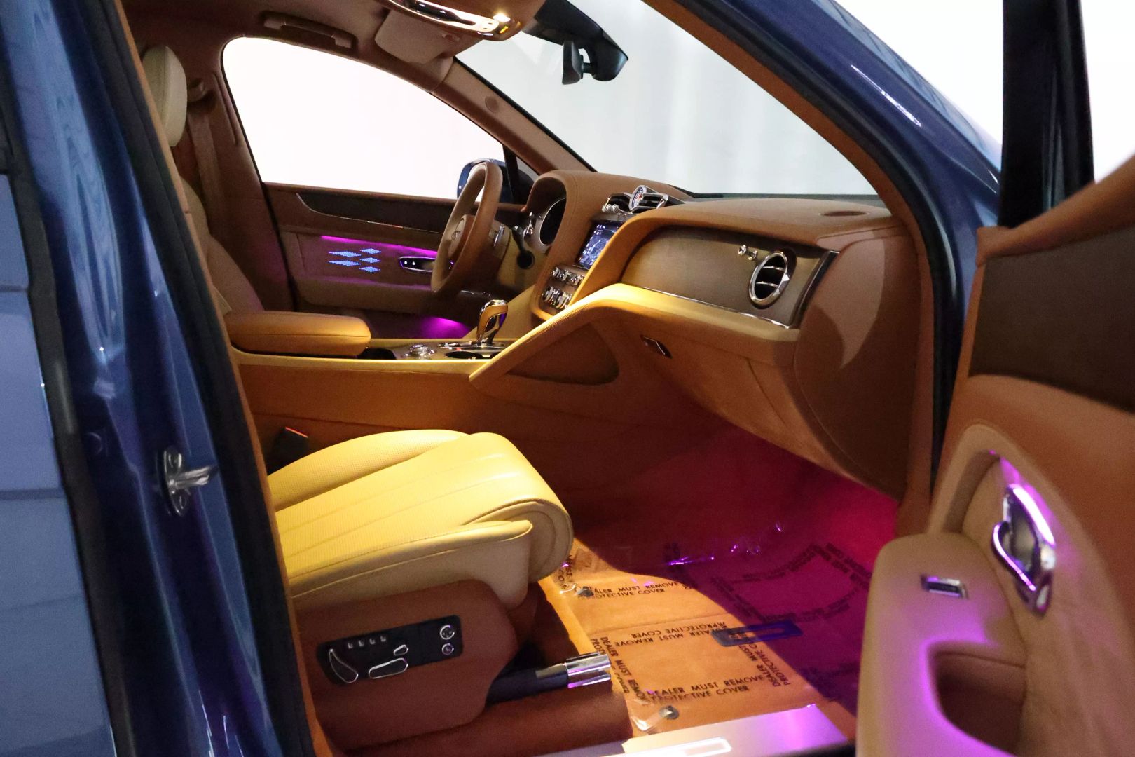 2023 Bentley Bentayga Ewb - Image 128