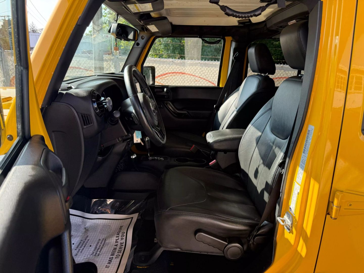2015 Jeep Wrangler - Image 15