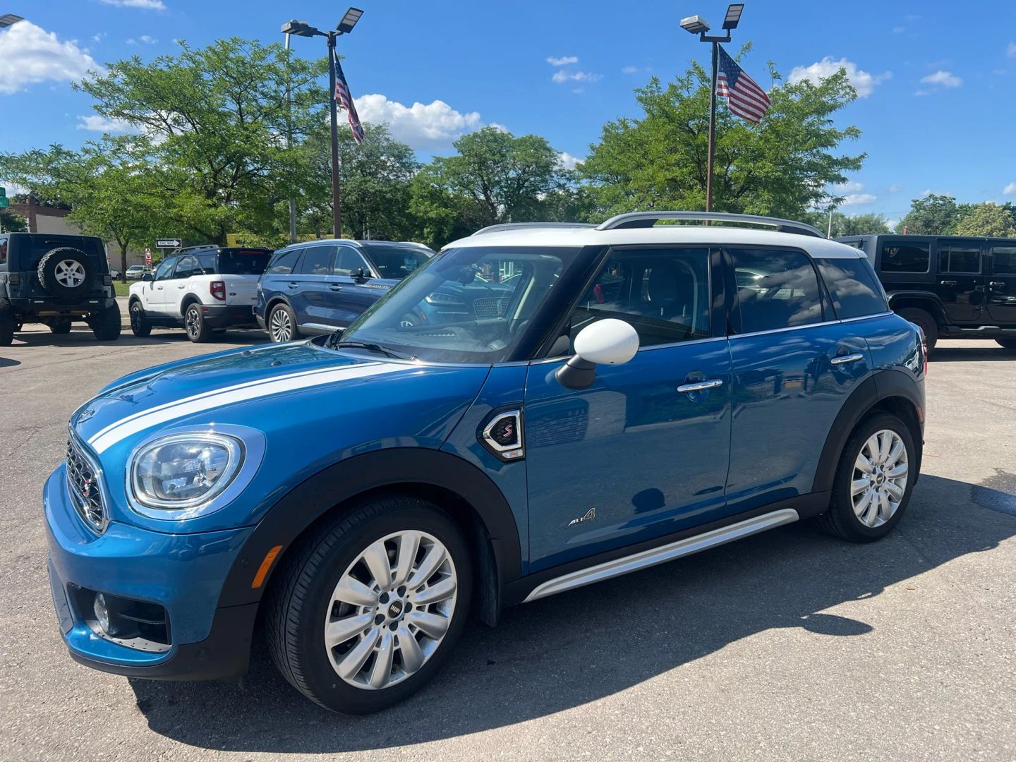 2017 MINI Countryman S's photo
