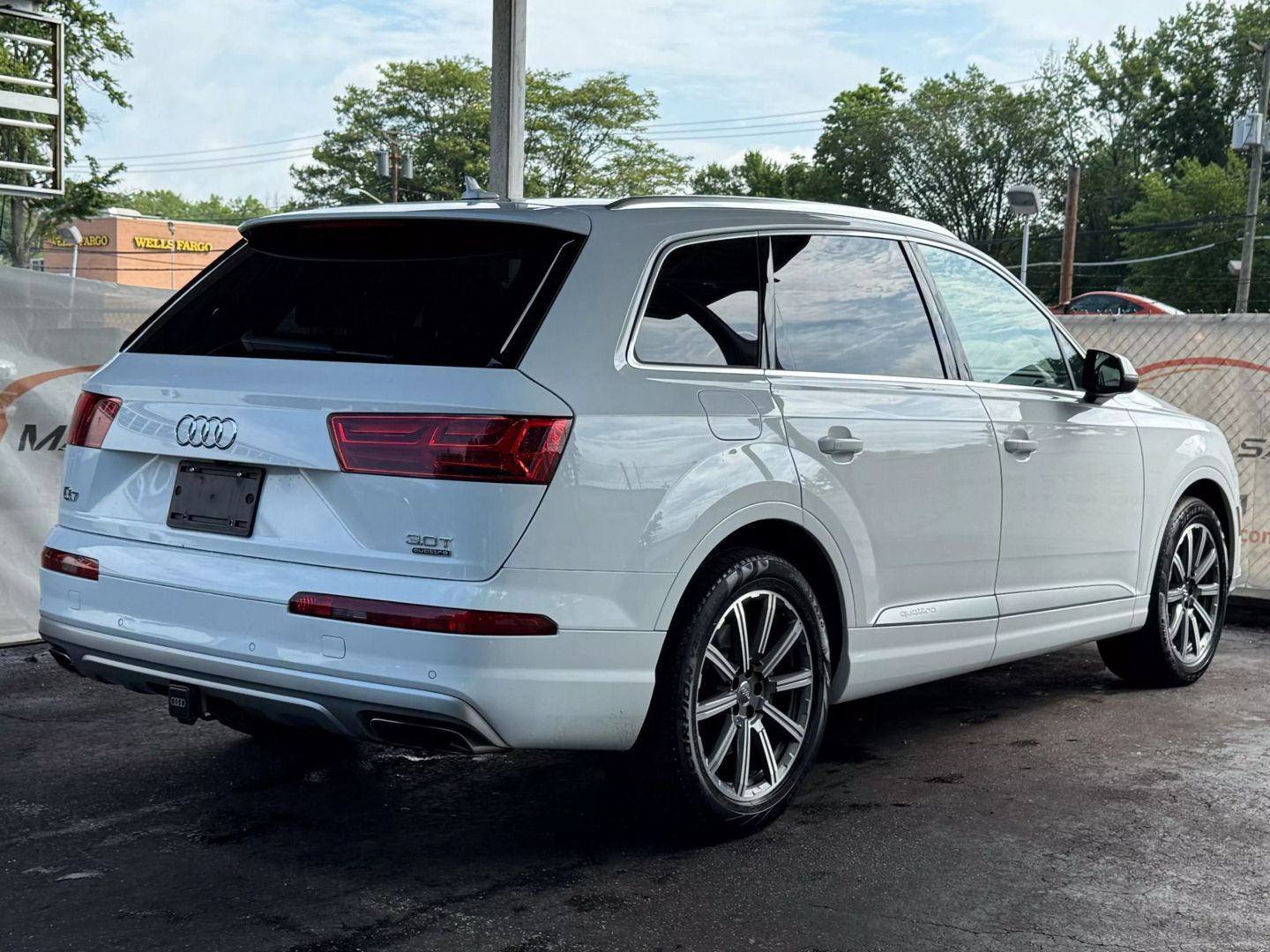 2018 Audi Q7 - Image 11