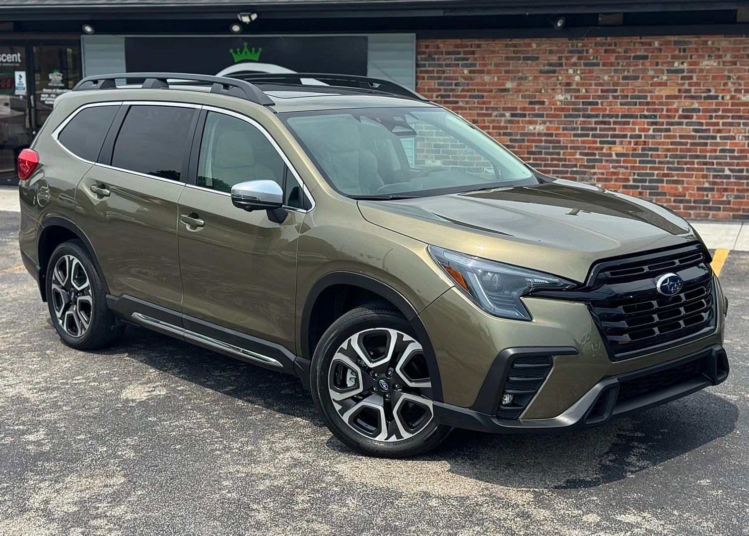 2023 Subaru Ascent - Image 2