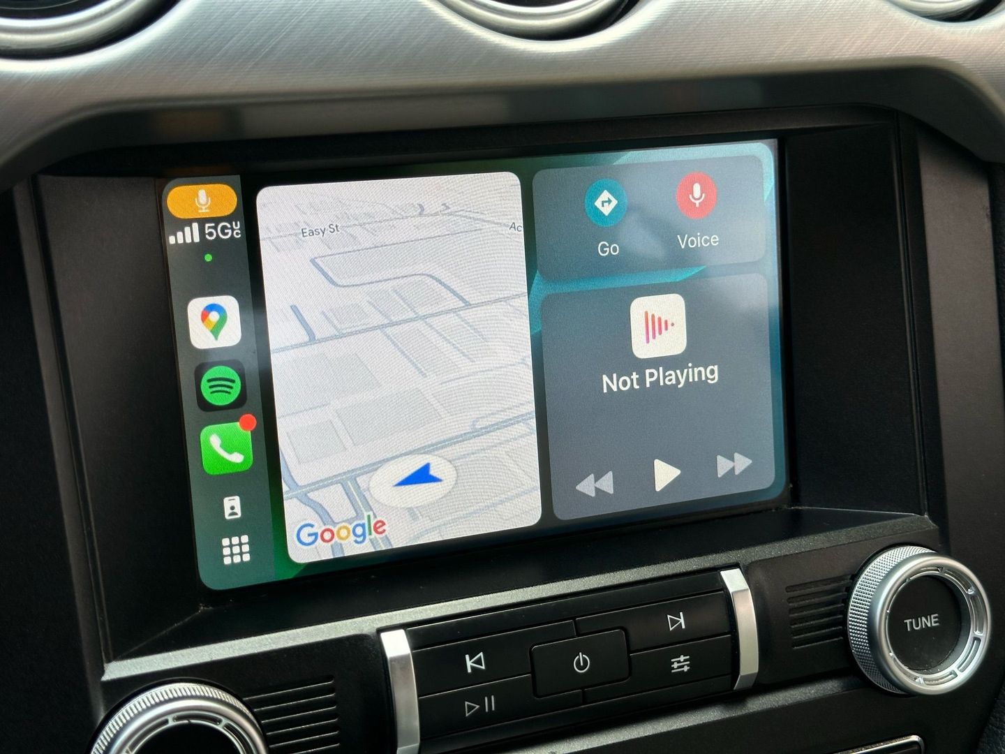 2019 Ford Mustang - Image 34