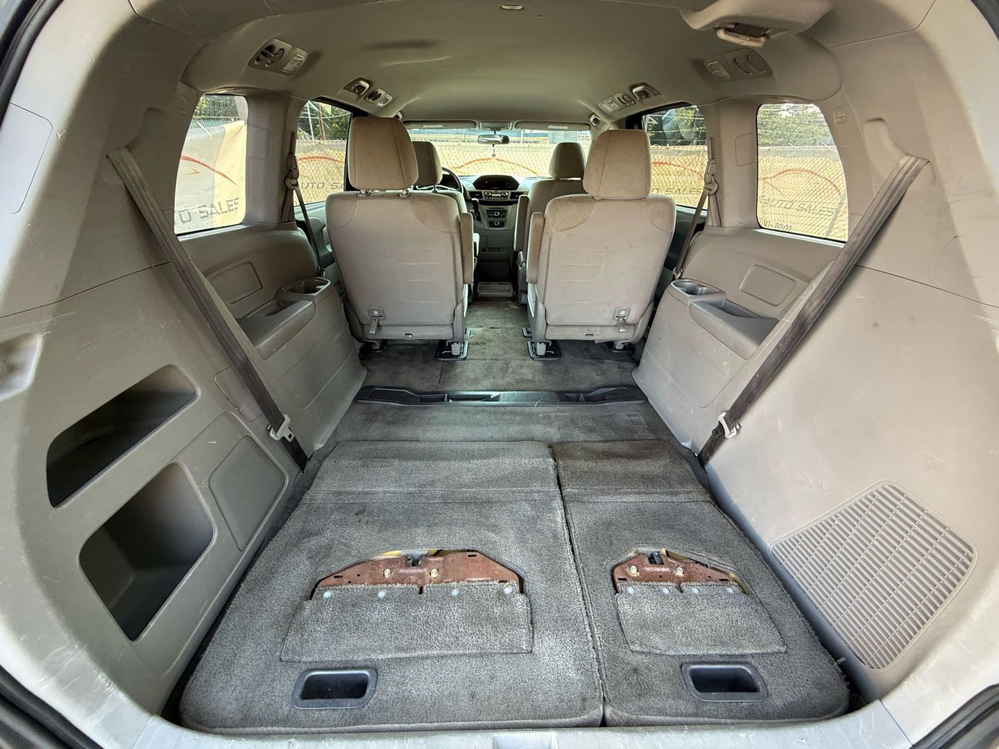2017 Honda Odyssey - Image 21