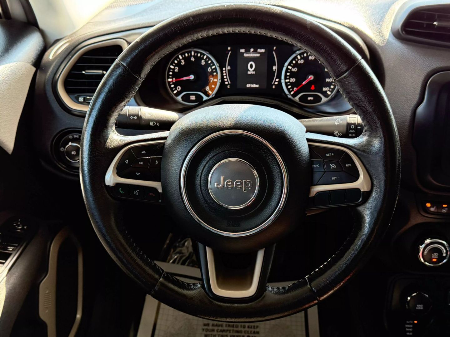 2016 Jeep Renegade - Image 33