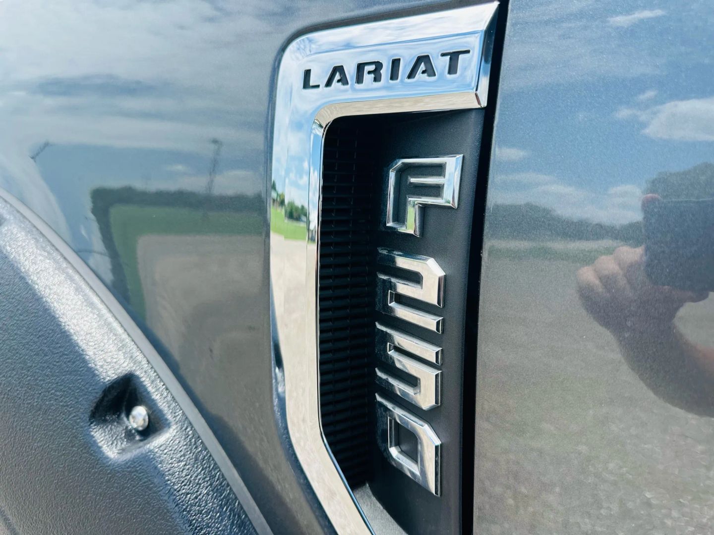 2017 Ford F250 Super Duty Crew Cab - Image 16