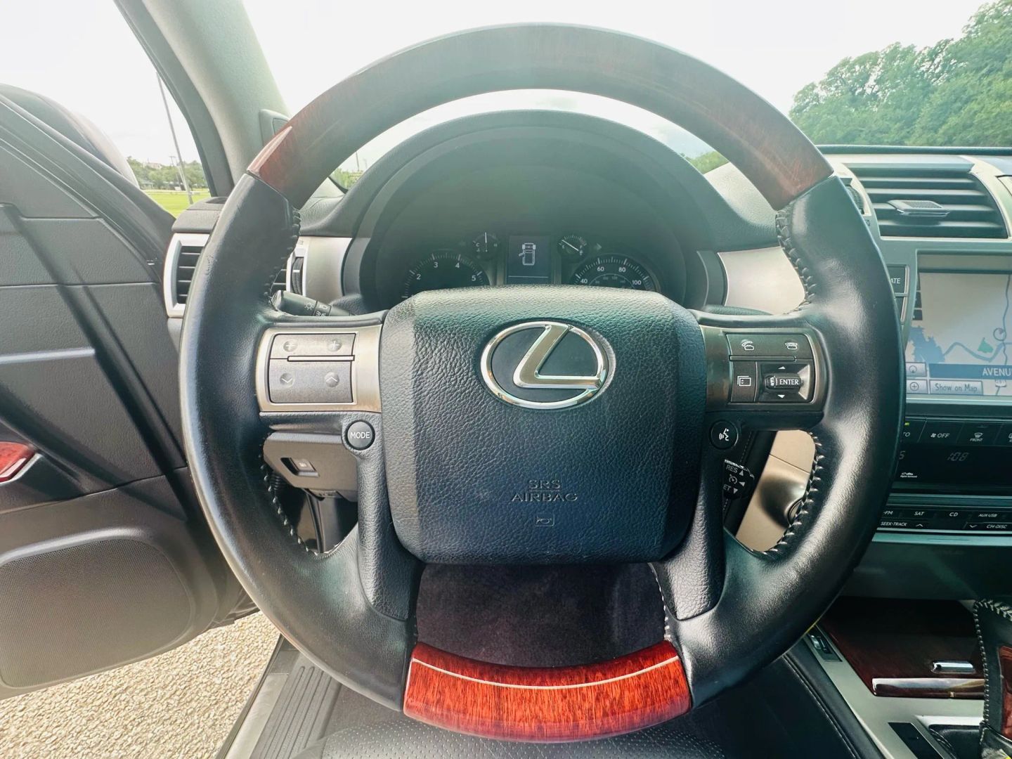2011 Lexus Gx - Image 24