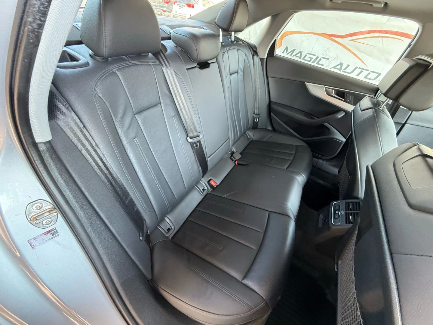 2017 Audi A4 - Image 23