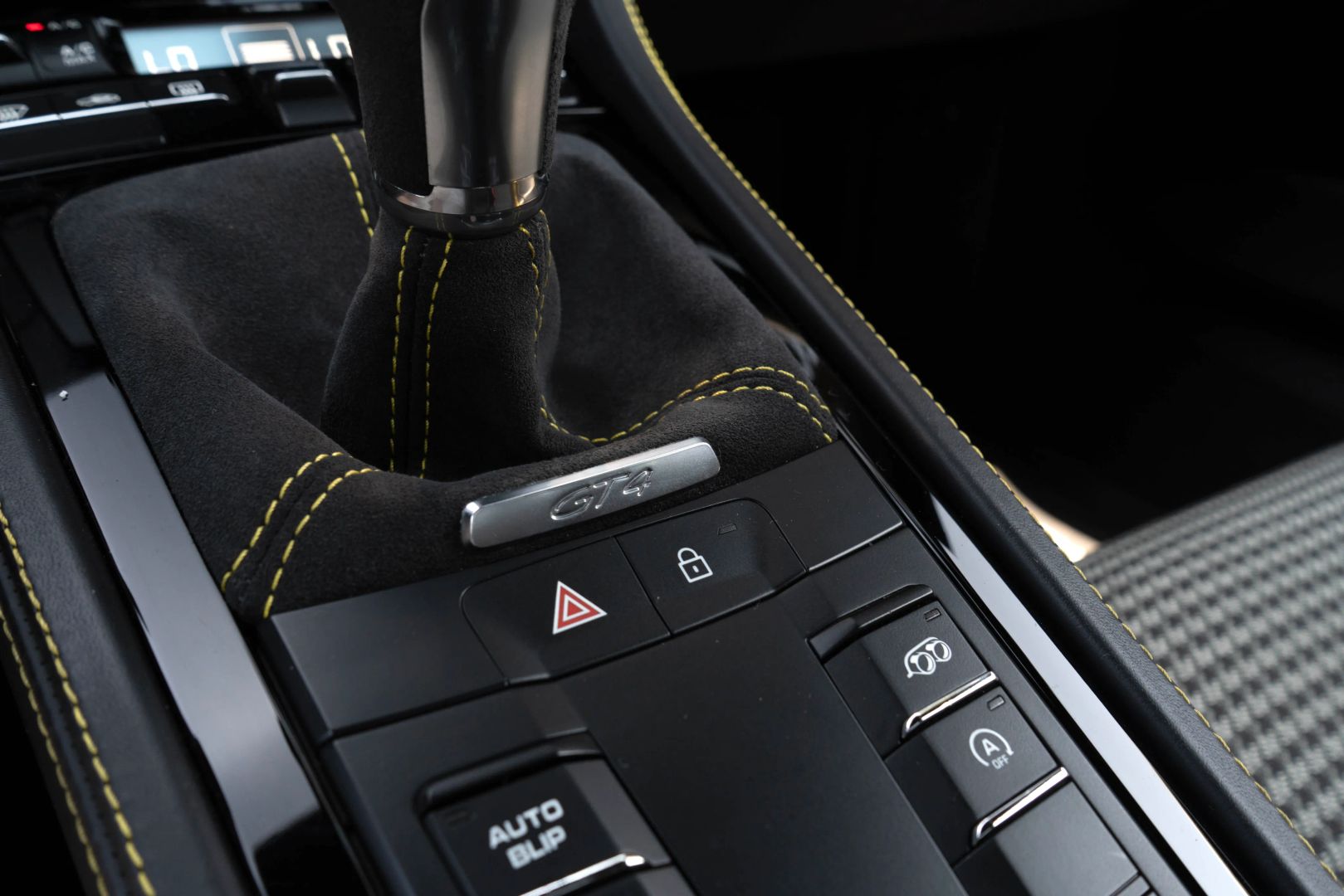 2020 Porsche 718 Cayman - Image 51