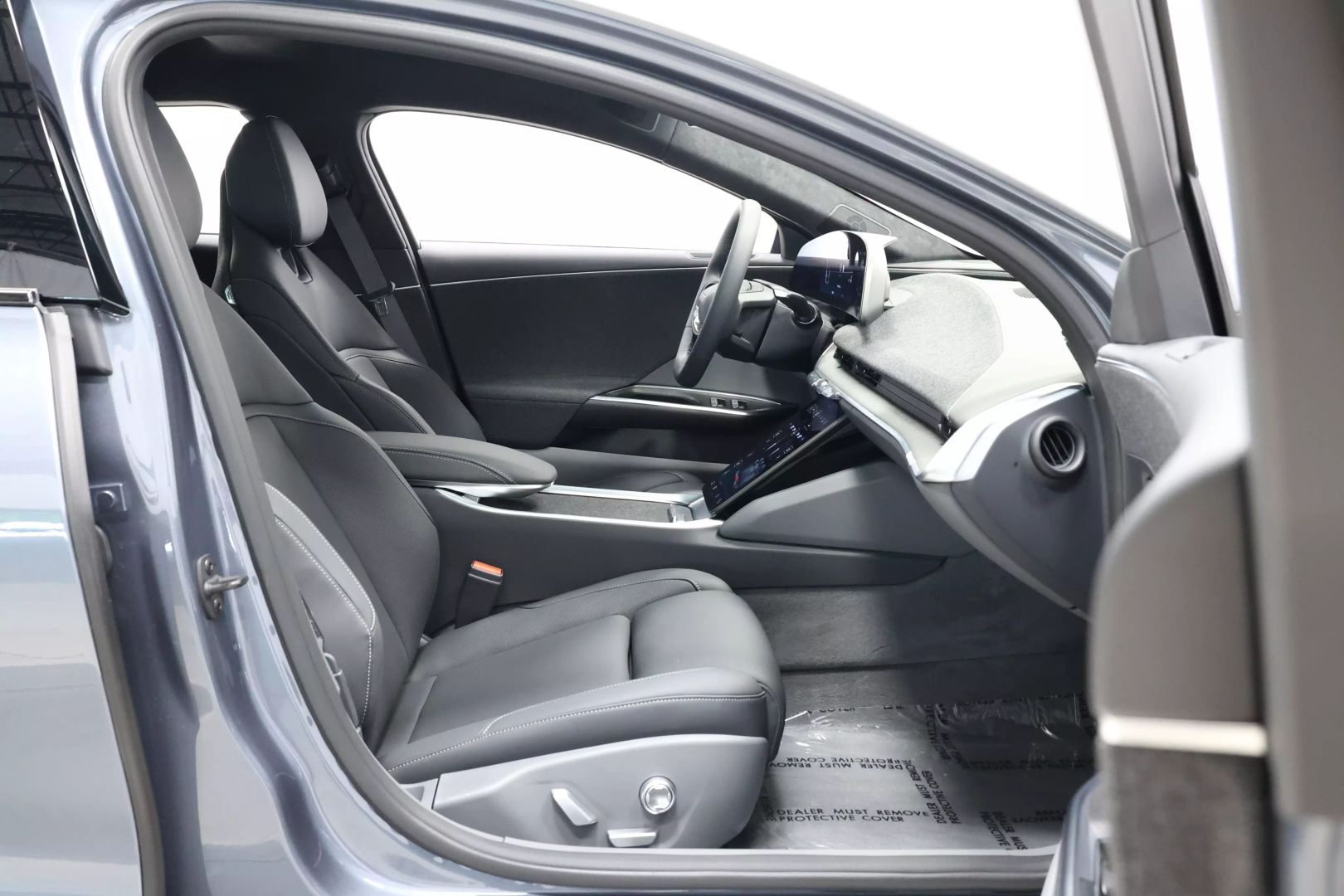 2025 Lucid Air - Image 84
