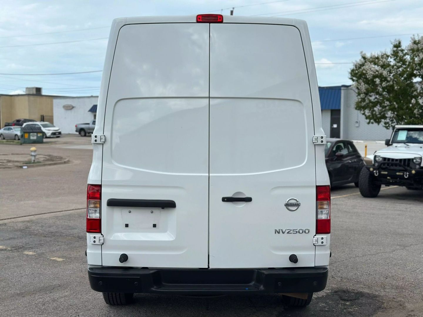 2018 Nissan Nv2500 Hd Cargo - Image 5