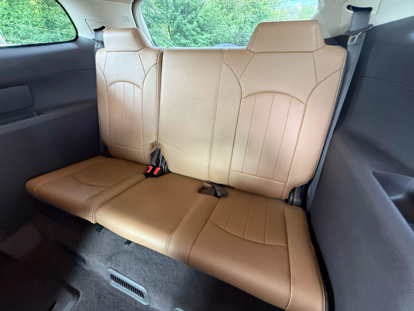 2015 Buick Enclave - Image 20