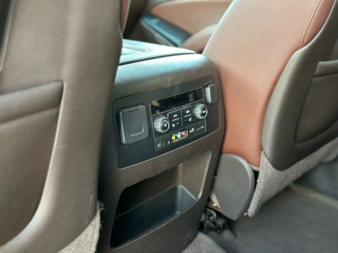 2015 CHEVROLET TAHOE SUV V8, ECOTEC3, FF, 5.3L LTZ SPORT UTILITY 4D