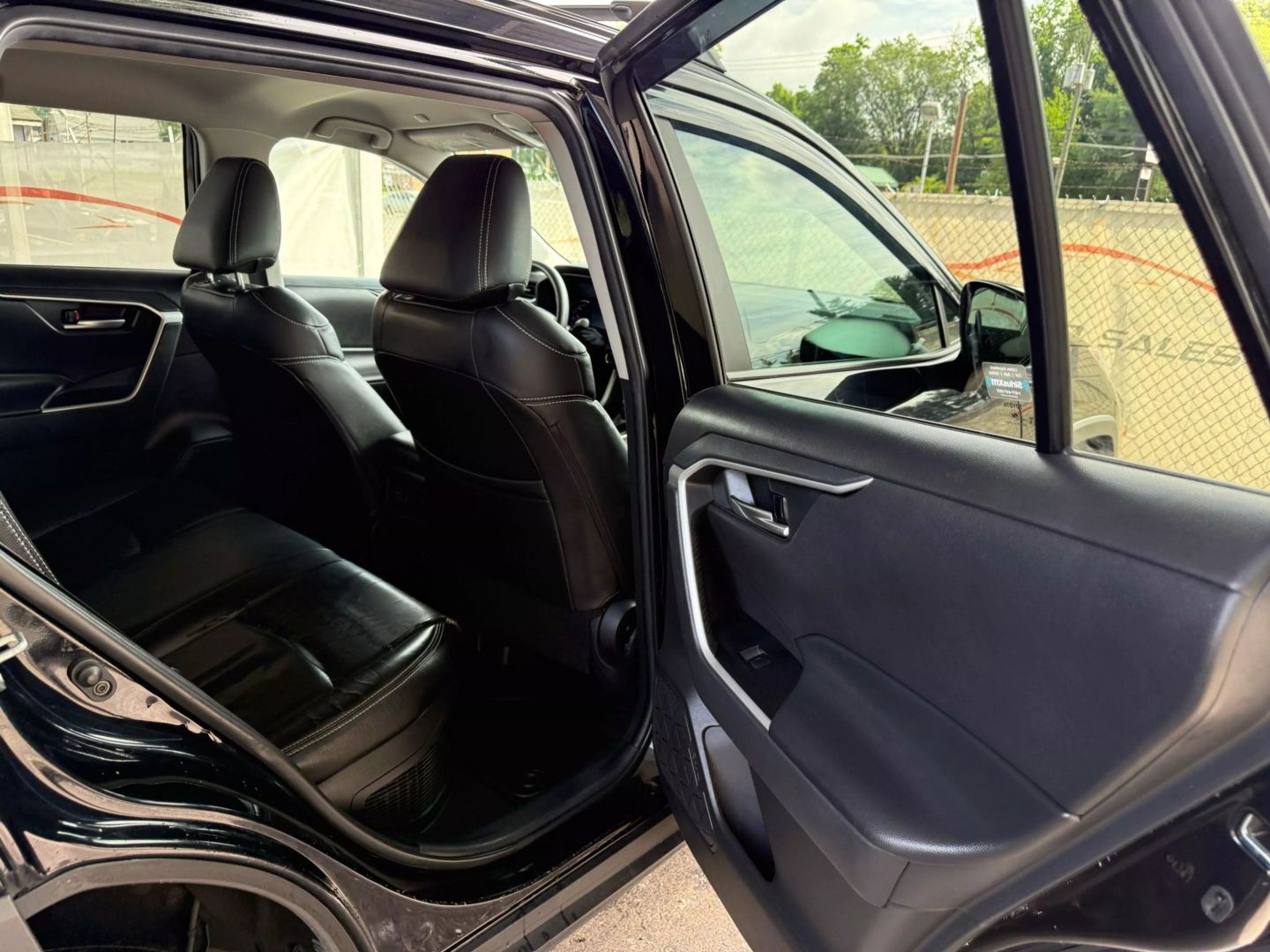 2023 Toyota Rav4 Hybrid - Image 21