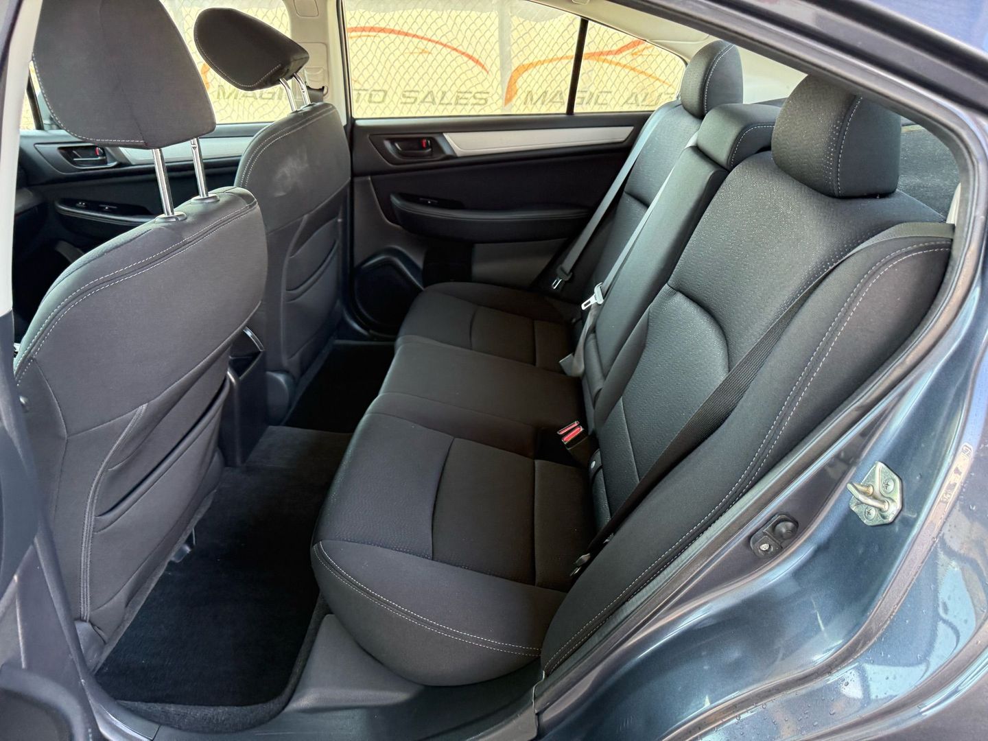 2015 Subaru Legacy - Image 18